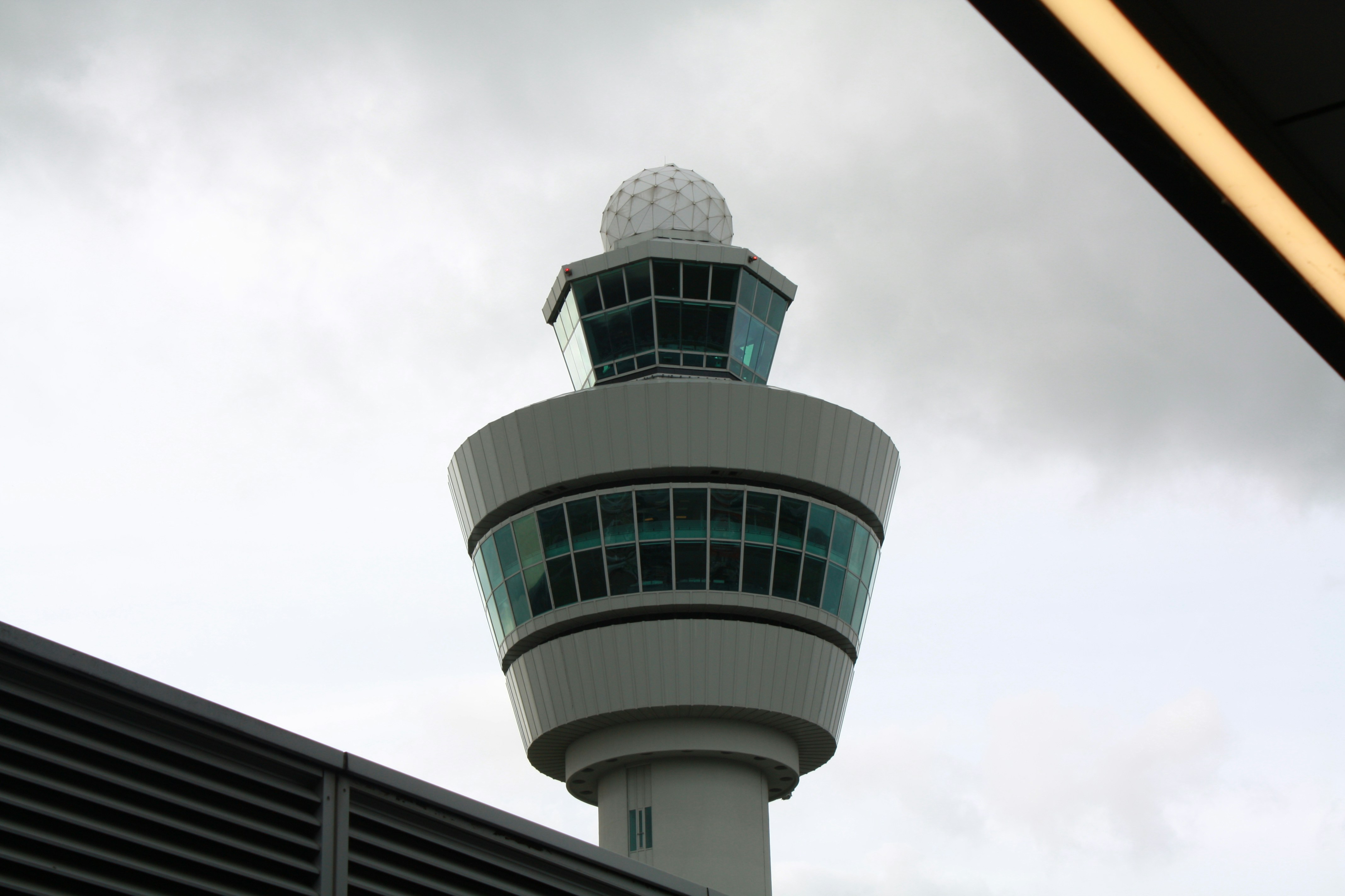 Zo plan je je reis naar Schiphol zonder stress